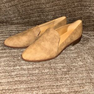 Suede Women’s Loafer Shoes - size 10
